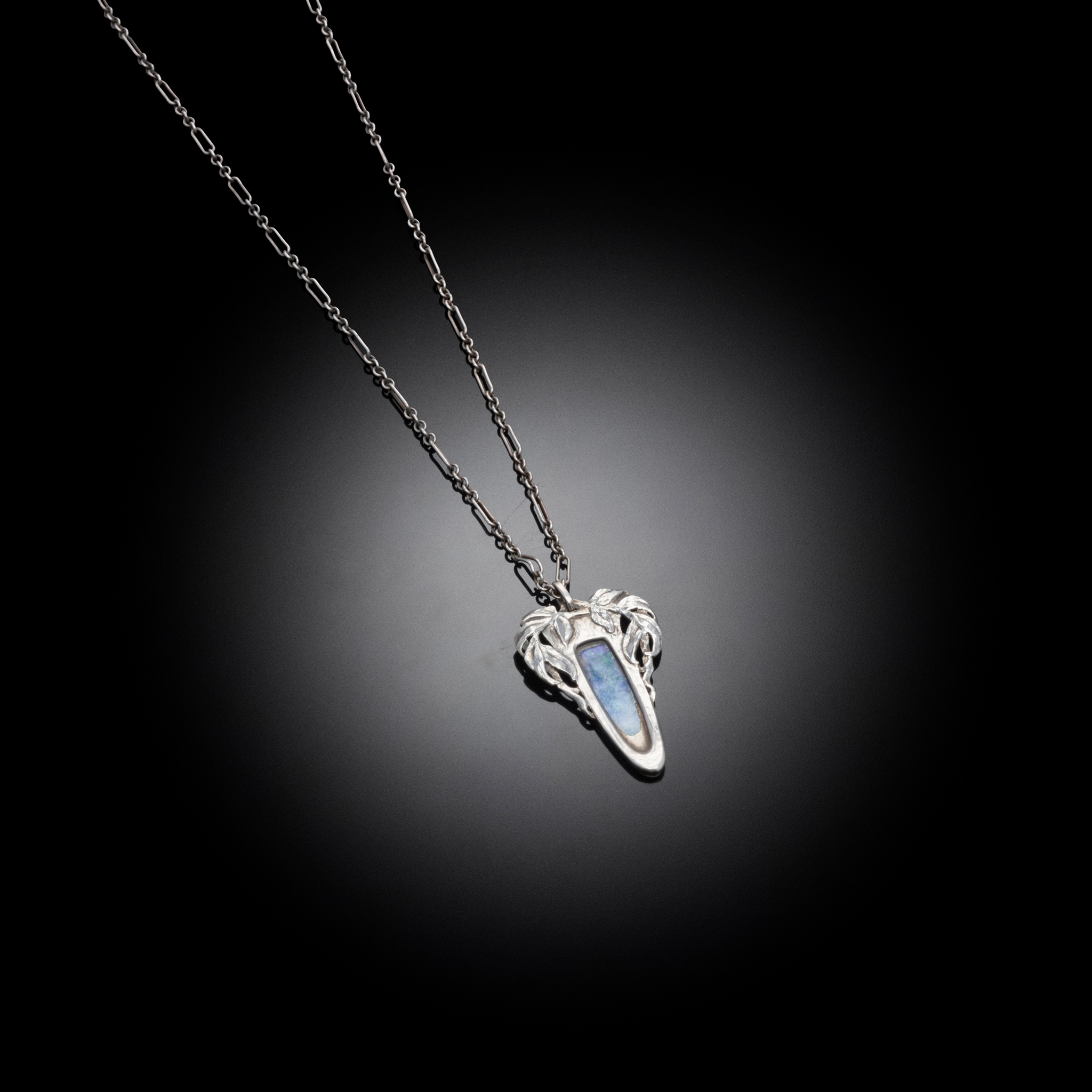 THE ROKESLEY SHOP, CLEVELAND, OHIO