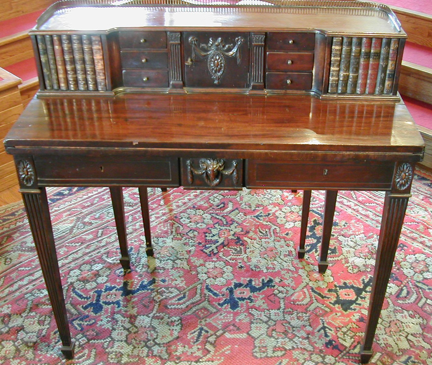 A Regency mahogany bonheur du jour,