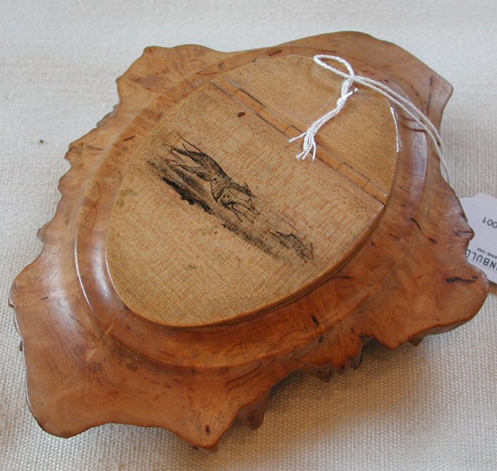 A Scottish 19th century Mauchlineware burr maple snuff mull