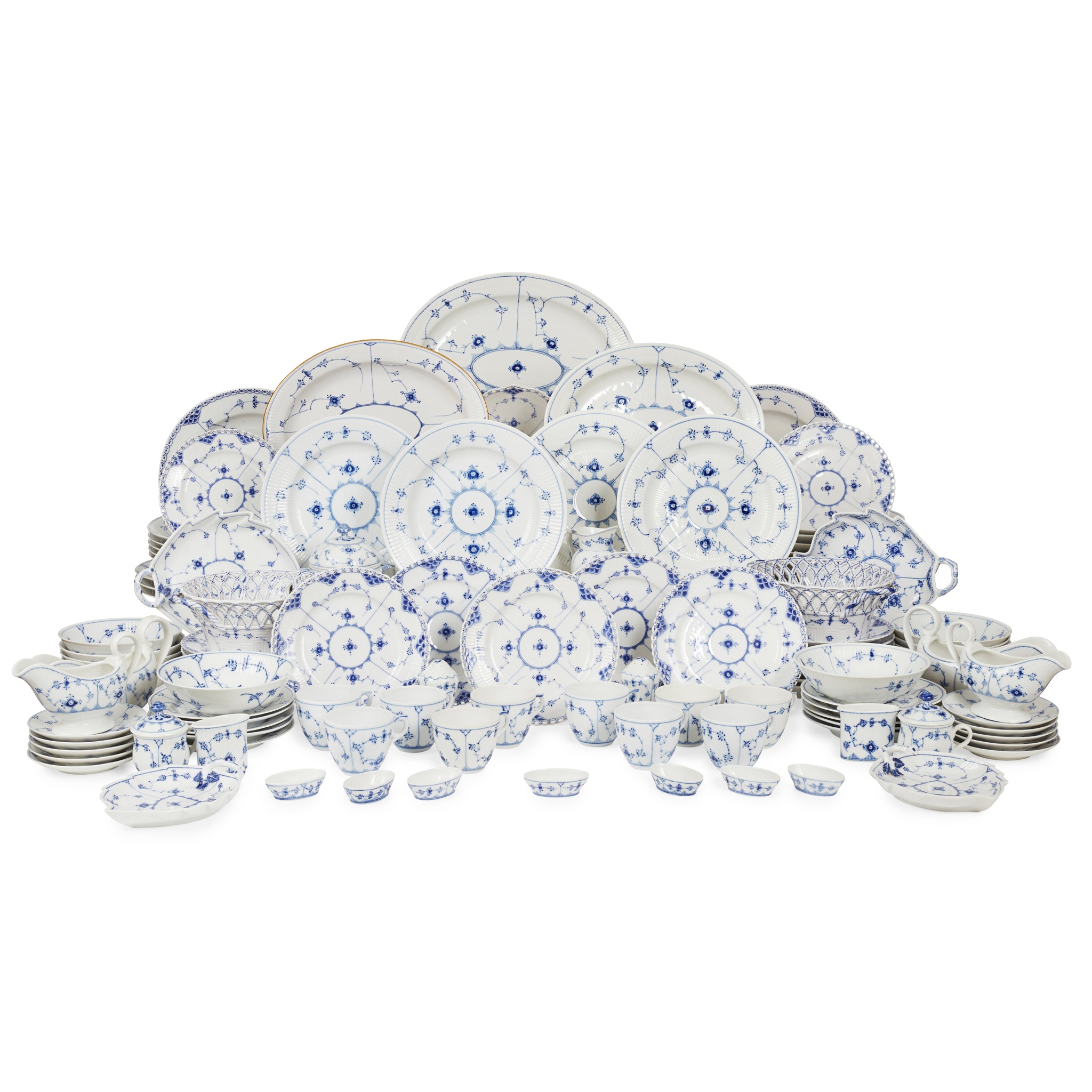 ROYAL COPENHAGEN 'BLUE FLUTED' COMPOSITE DINNER SERVICE