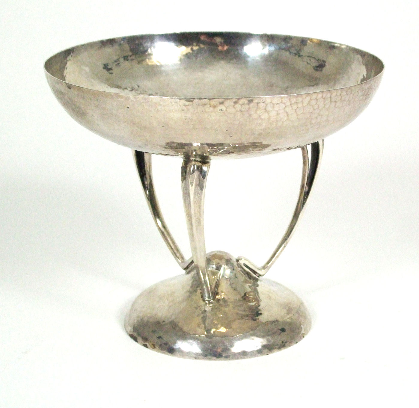 ARTS AND CRAFTS STYLE