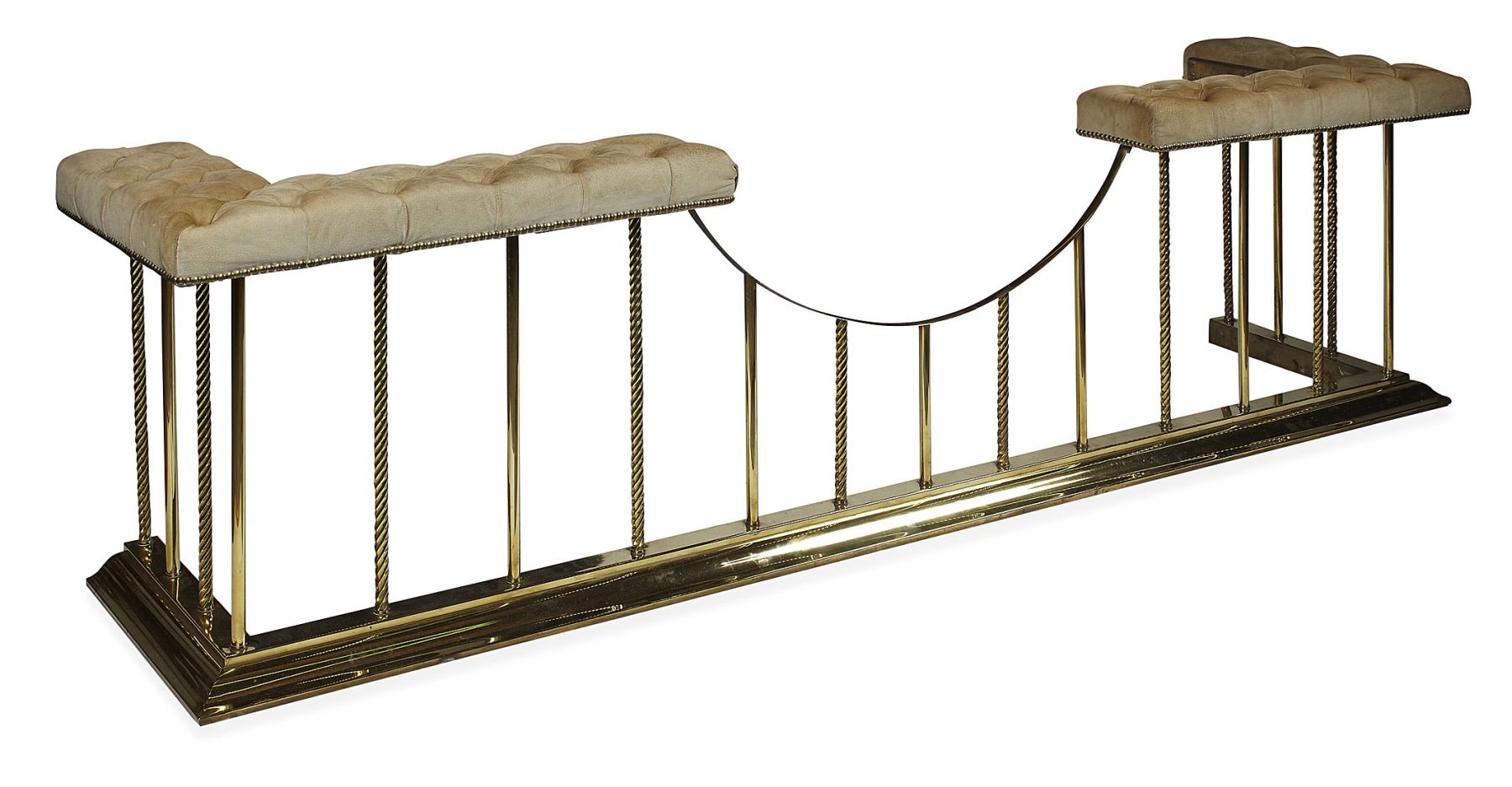 LARGE GEORGE III STYLE BRASS AND UPHOLSTERED CLUB FENDER