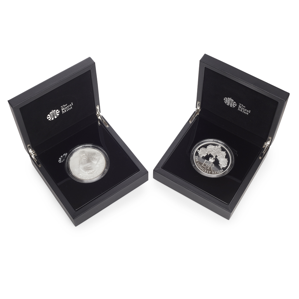 U.K. - A pair of cased large proof silver coins