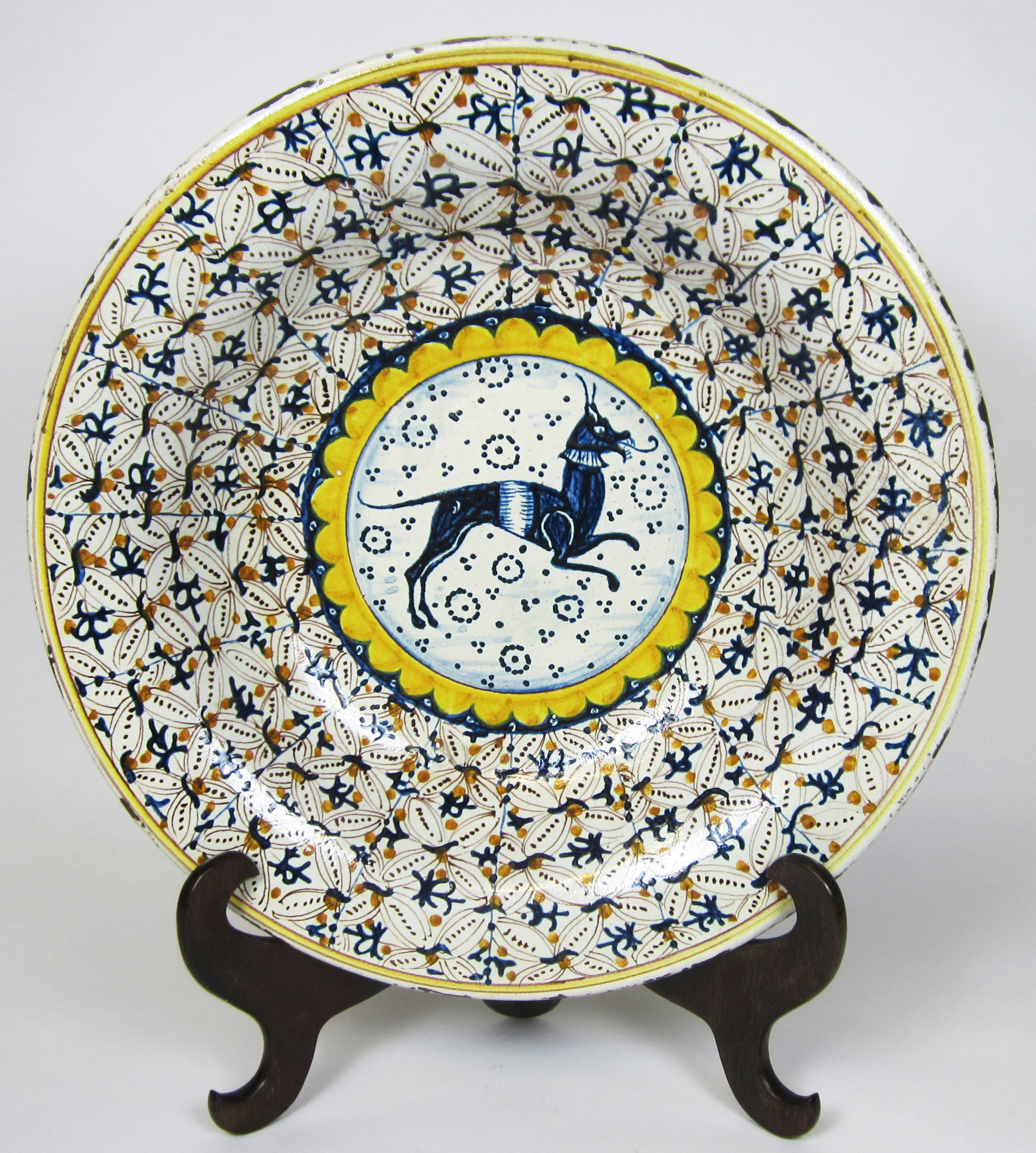 TWO CONTINENTAL MAIOLICA DISHES