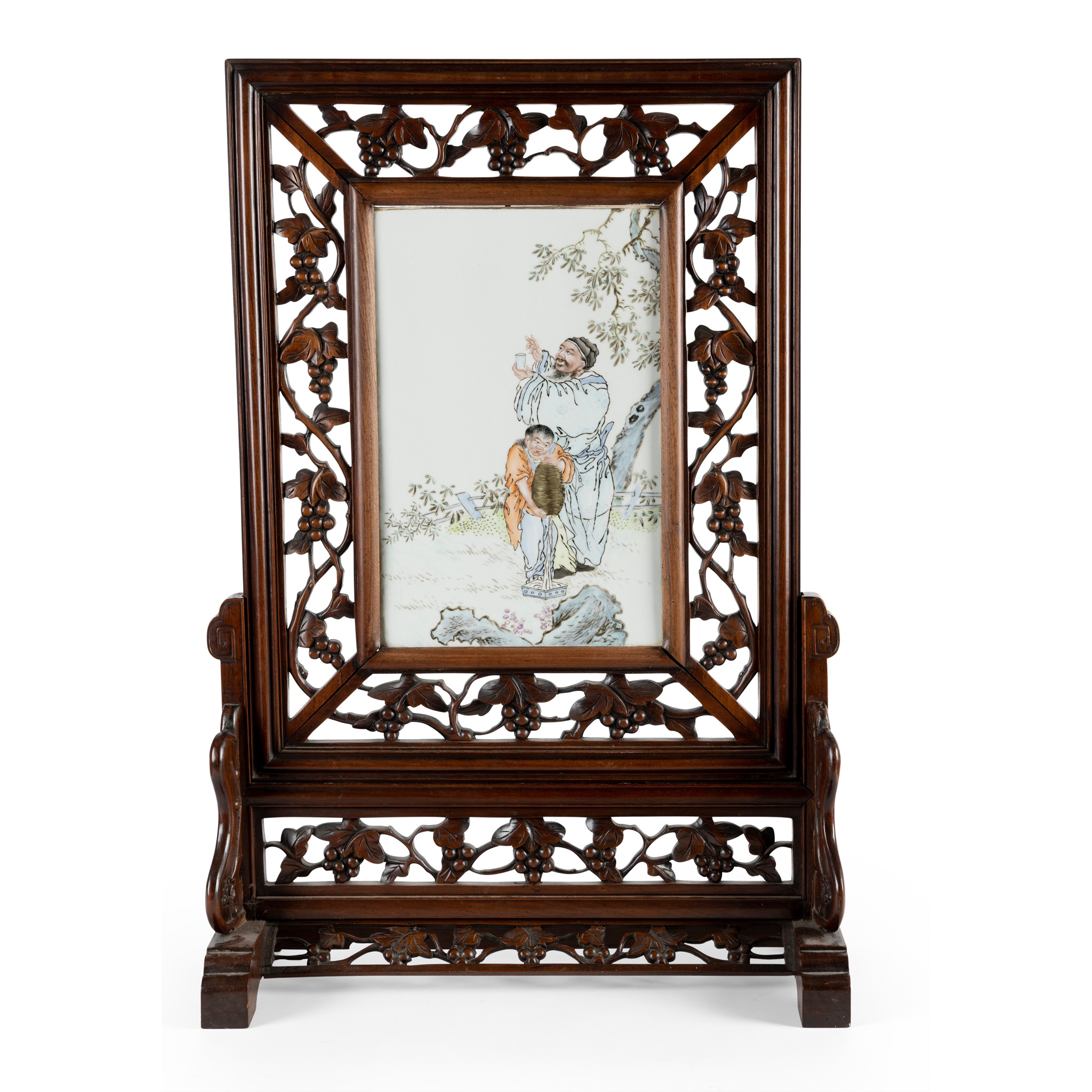 TABLE SCREEN WITH FAMILLE ROSE PORCELAIN PLAQUE OF WANG QI STYLE