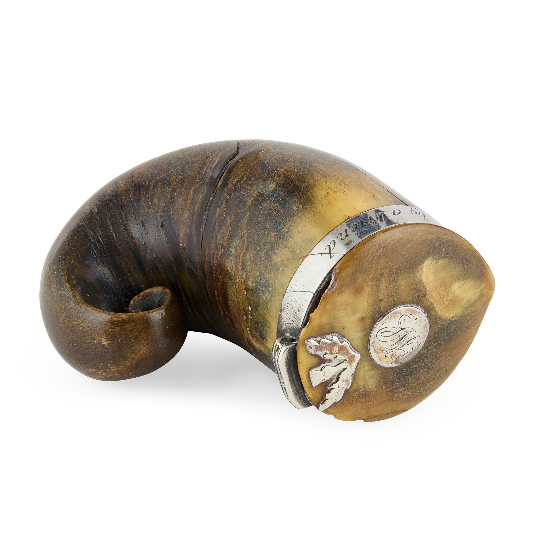 A 19TH CENTURY CURLY HORN SNUFF MULL