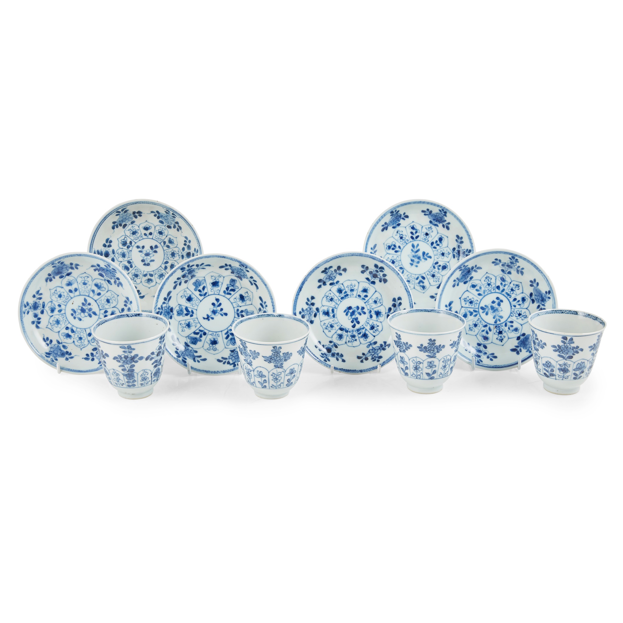 (A PRIVATE SCOTTISH COLLECTION, LOT 98-101) GROUP OF TEN BLUE AND WHITE WARES