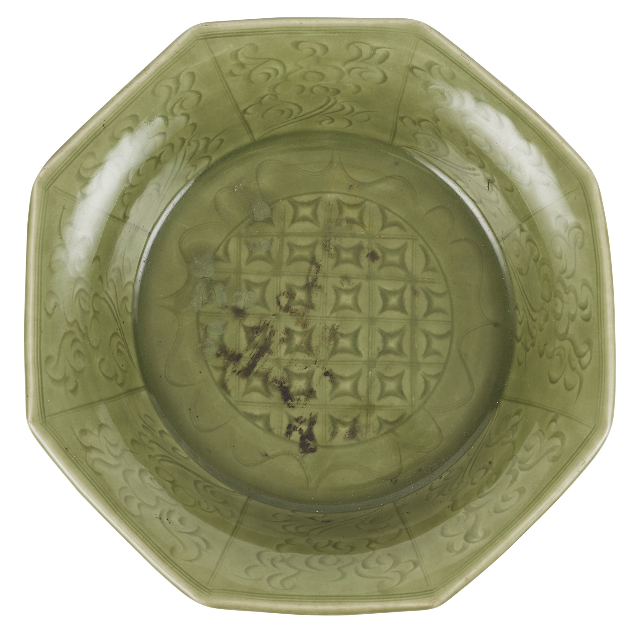 LONGQUAN CELADON OCTAGONAL CHARGER