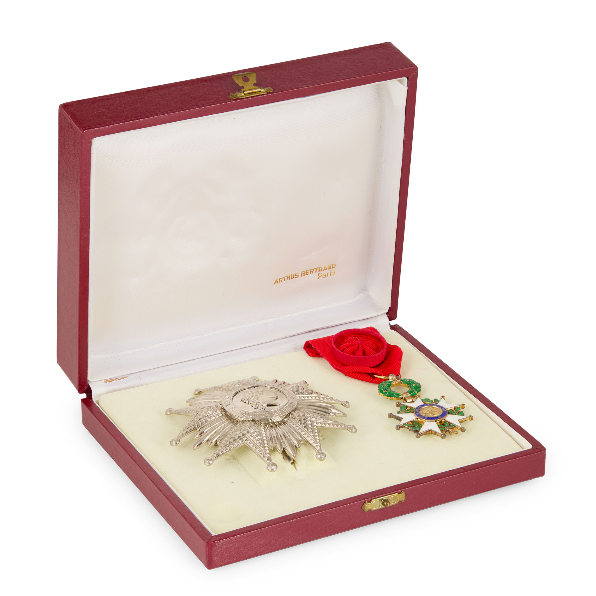 FRANCE - A CASED SILVER CROSS MEDALLION AND AN ENAMEL SET LEGION OF HONOR MEDAL 29 FLORÉAL YEAR X. NAPOLEON CONSULATE MEDAL