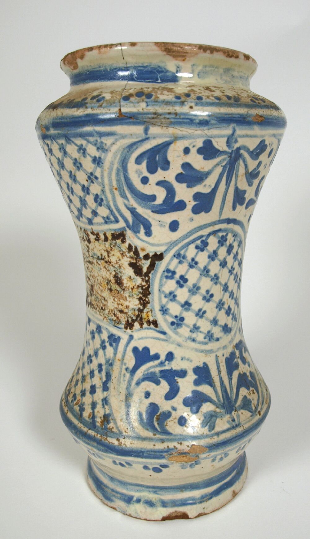 A late 17th century Caltigarone maiolica albarello, circa 1680