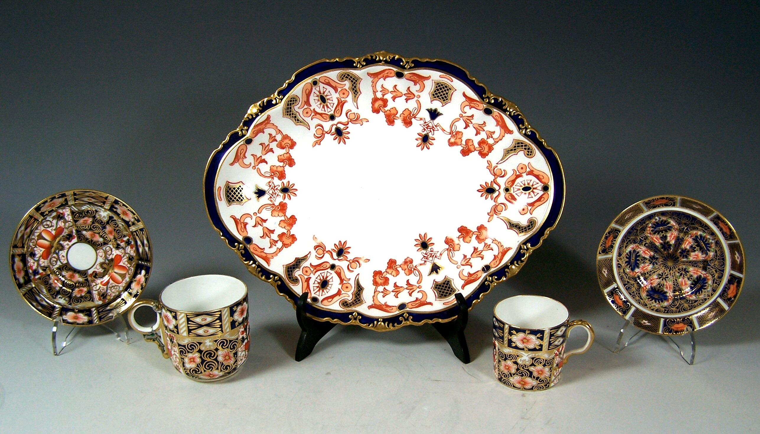 A Royal Crown Derby Imari palette part coffee set,