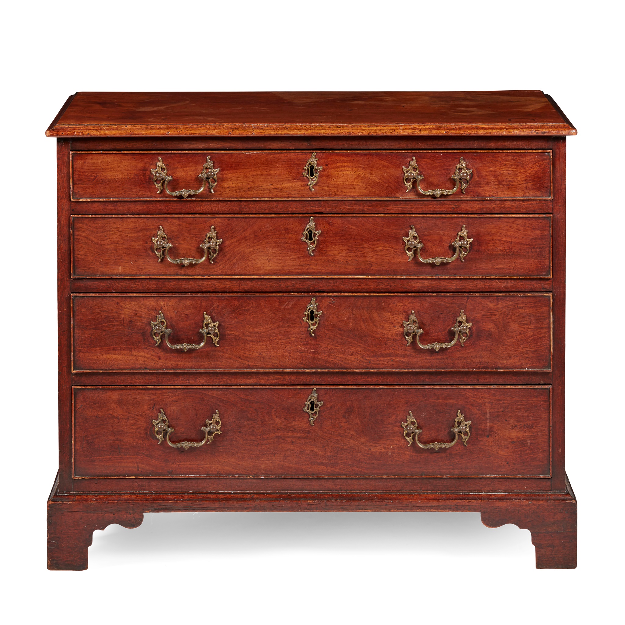 GEORGE III MAHOGANY CHEST OF DRAWERS