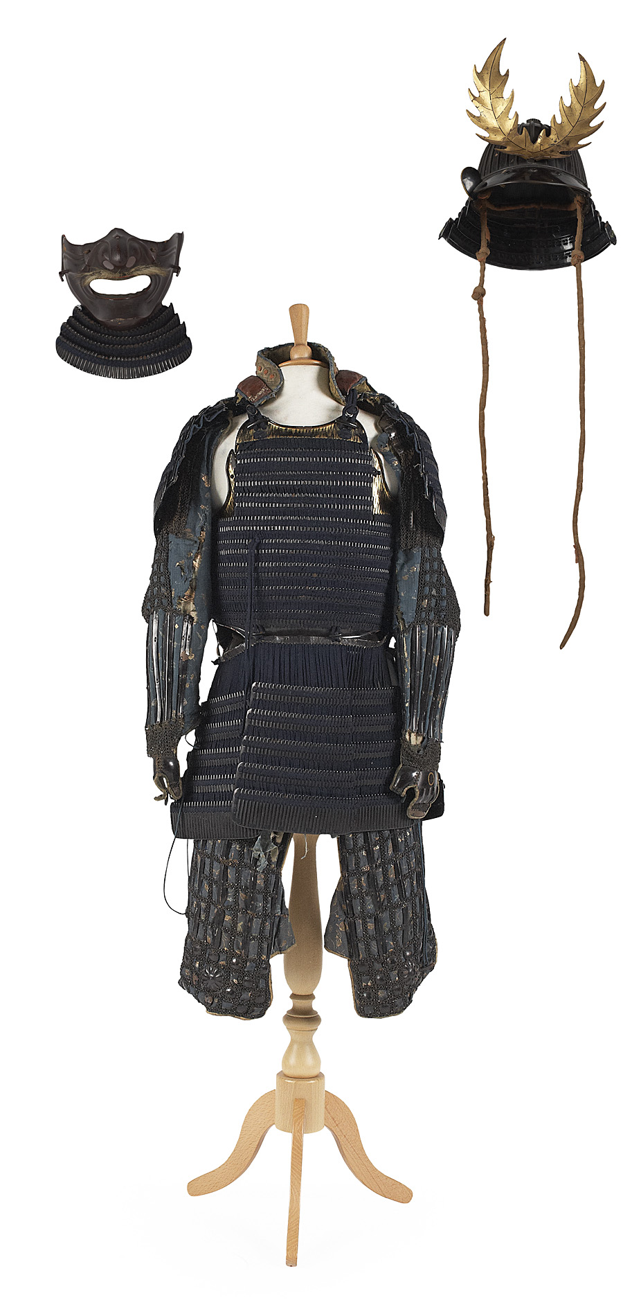 JAPANESE SUIT OF ARMOUR