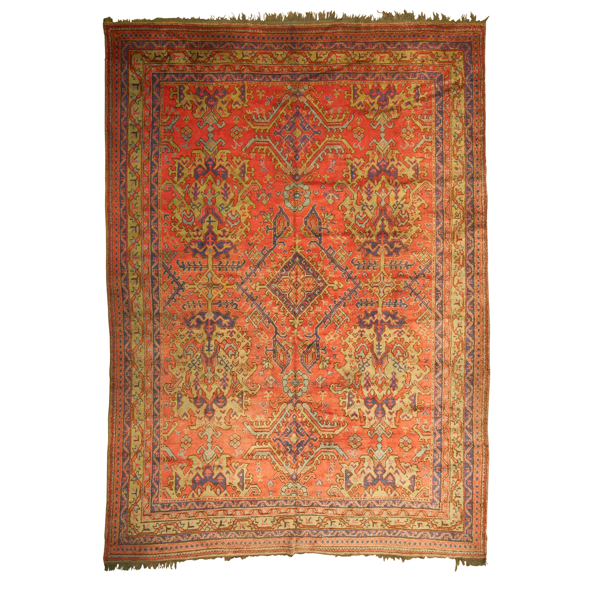 USHAK CARPET