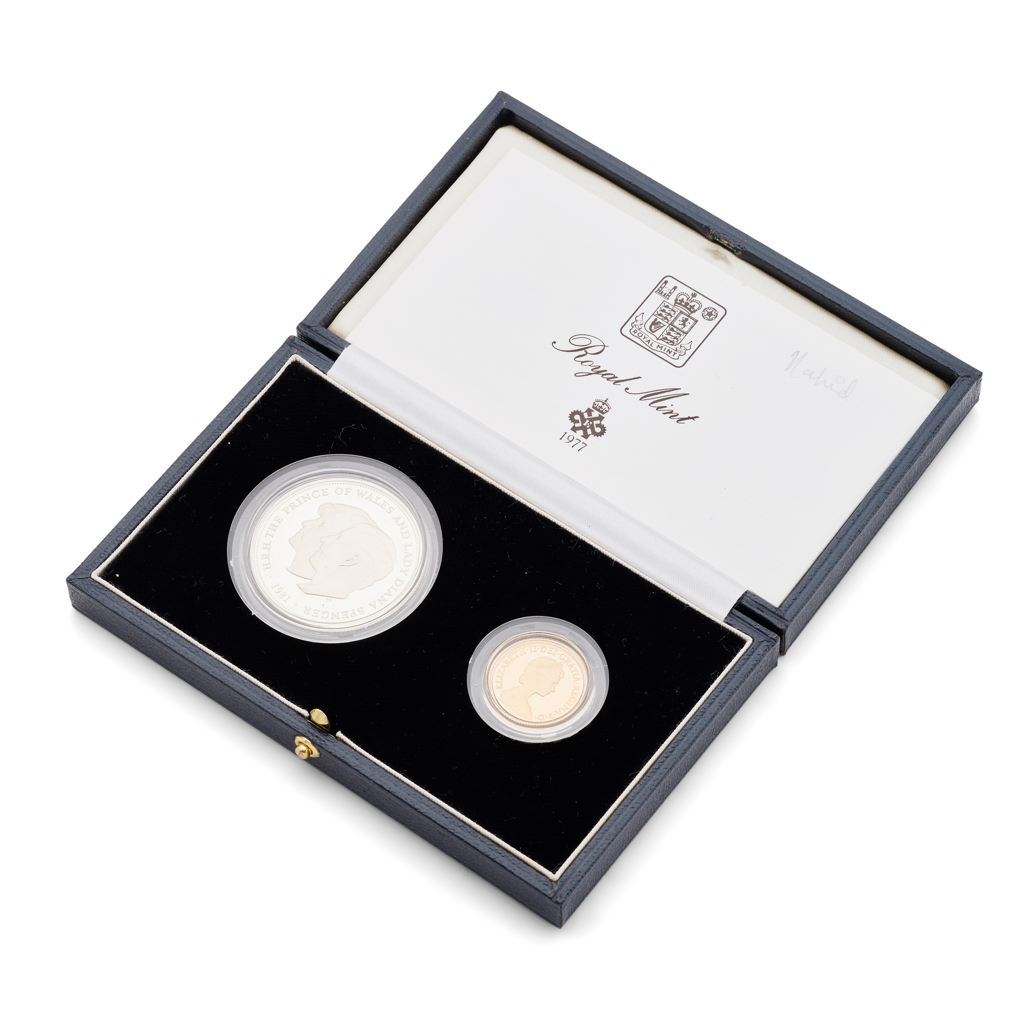 UK A CASED CHARLES AND DIANA COIN SET