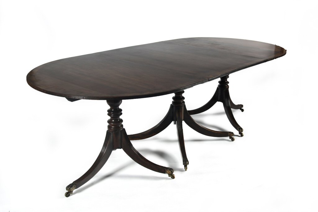 REGENCY STYLE MAHOGANY TRIPLE PEDESTAL DINING TABLE