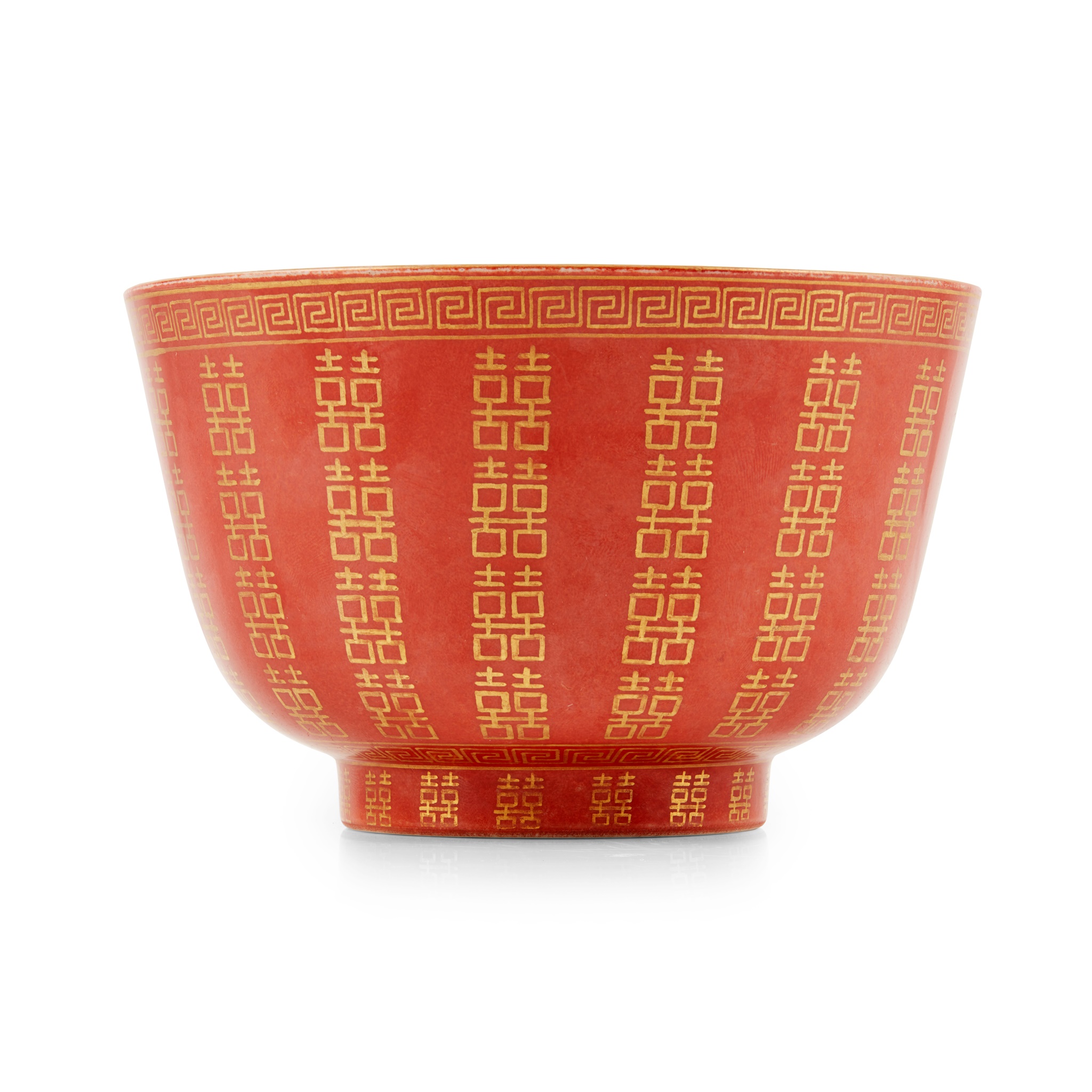 IRON-RED GILT-DECORATED 'MARRIAGE' BOWL
