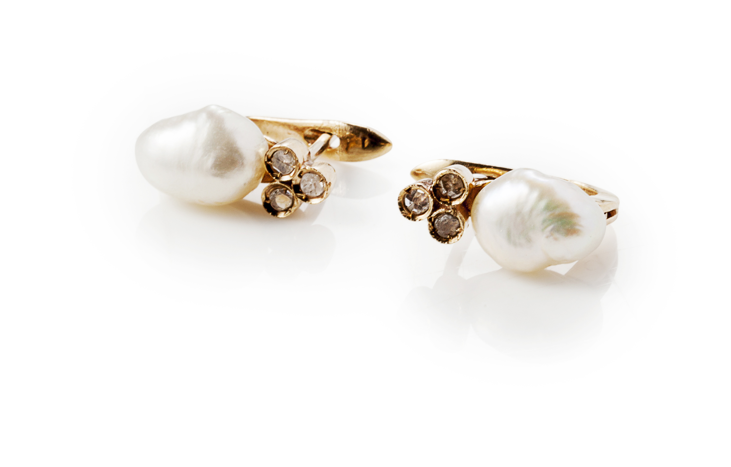 A pair of natural pearl earrings