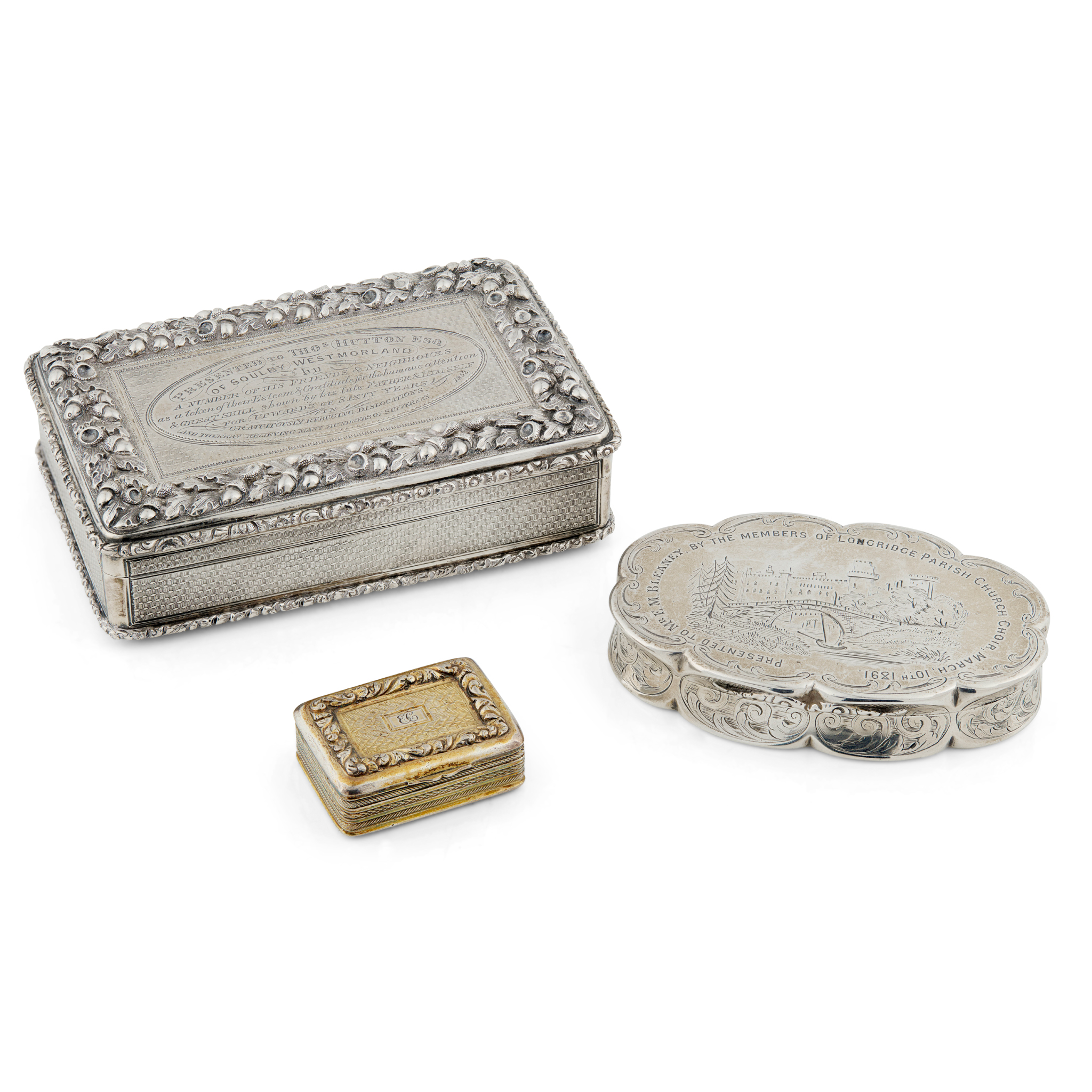 A VICTORIAN TABLE PRESENTATION SNUFF BOX