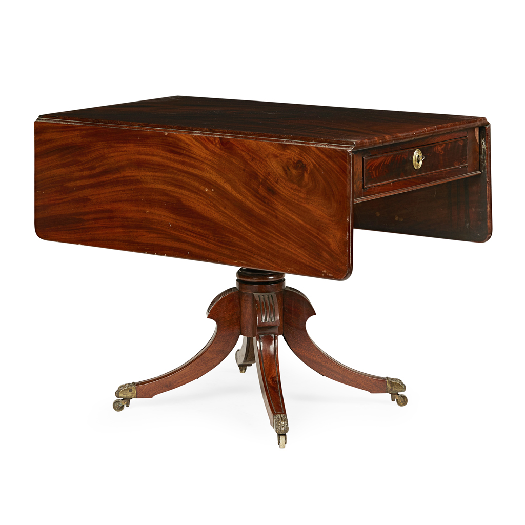 REGENCY MAHOGANY PEMBROKE TABLE, BY GILLOWS OF LANCASTER