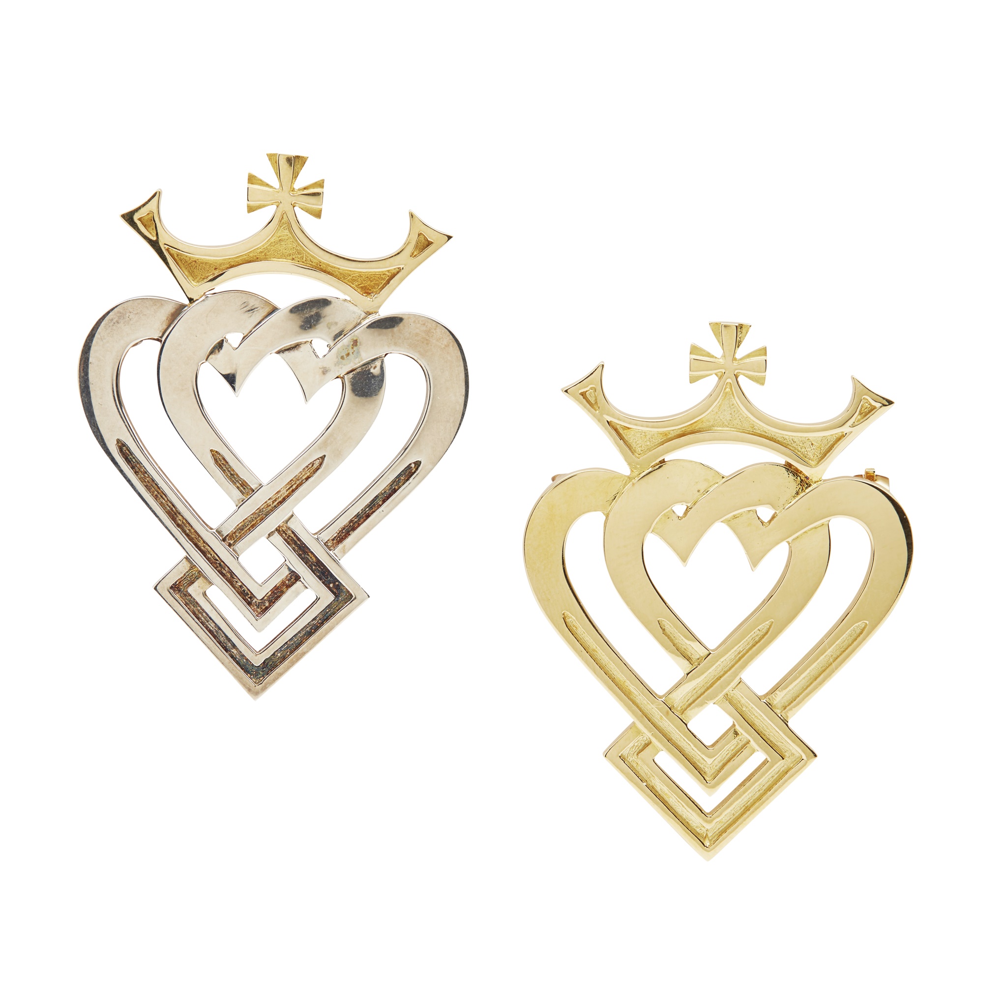 A modern 18ct luckenbooth brooch