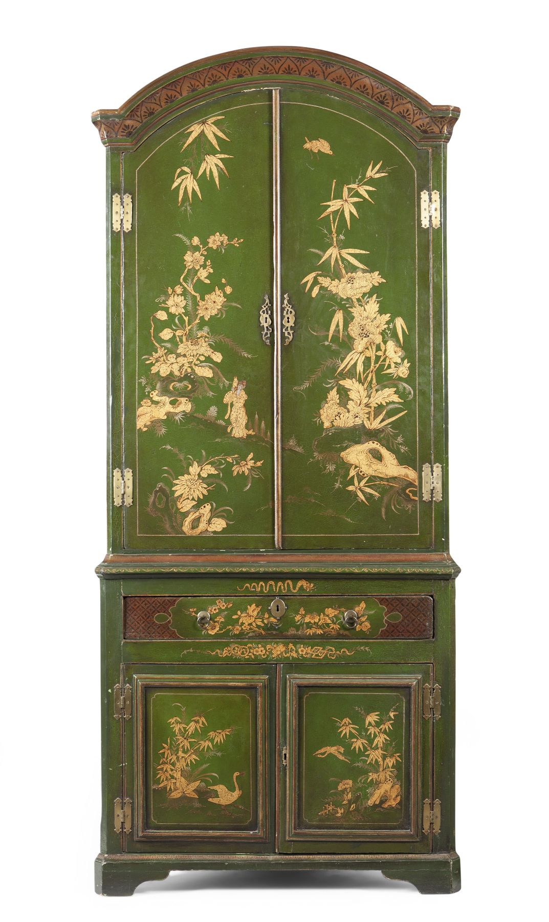 GEORGE I GREEN JAPANNED CORNER CABINET