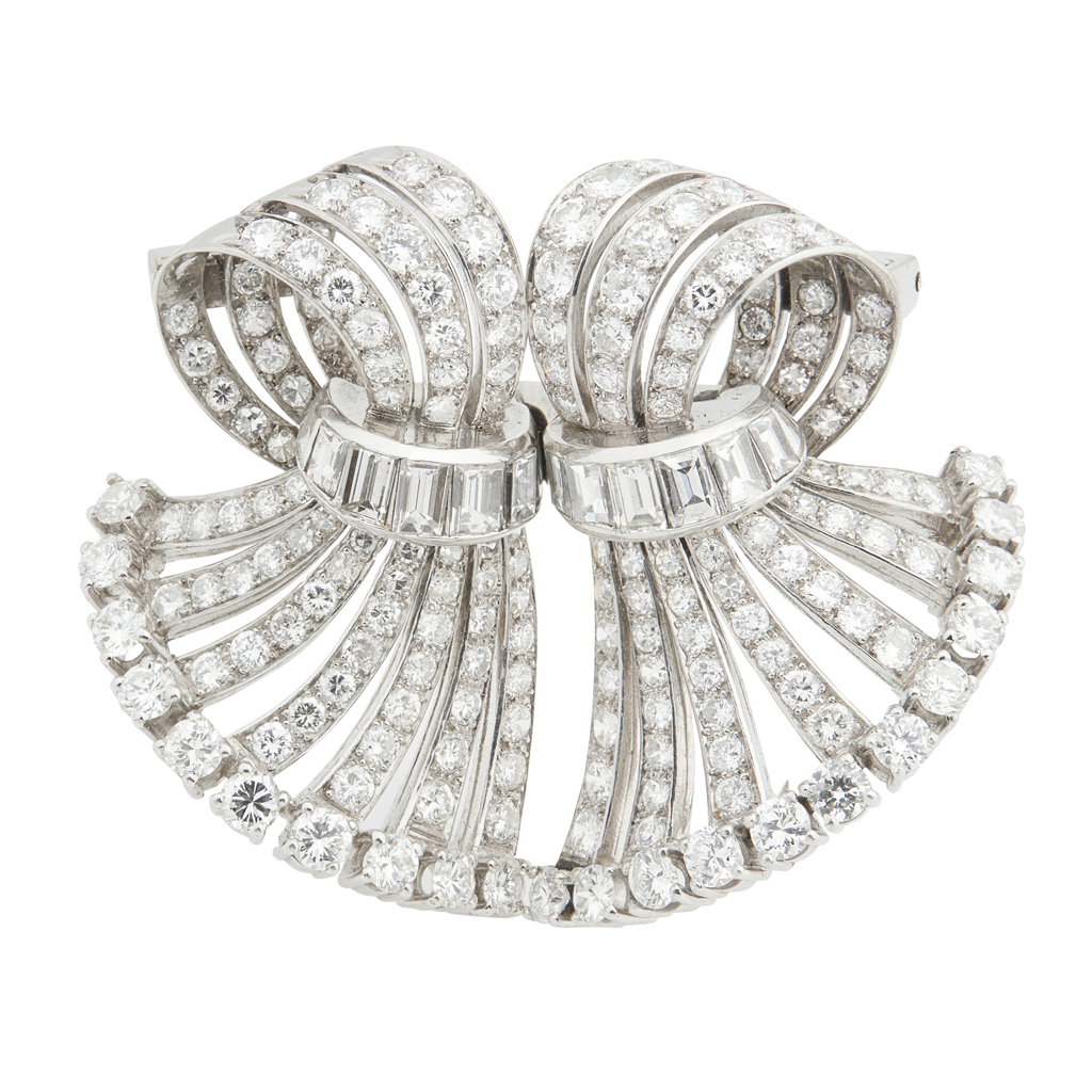 A 1940s diamond set double clip