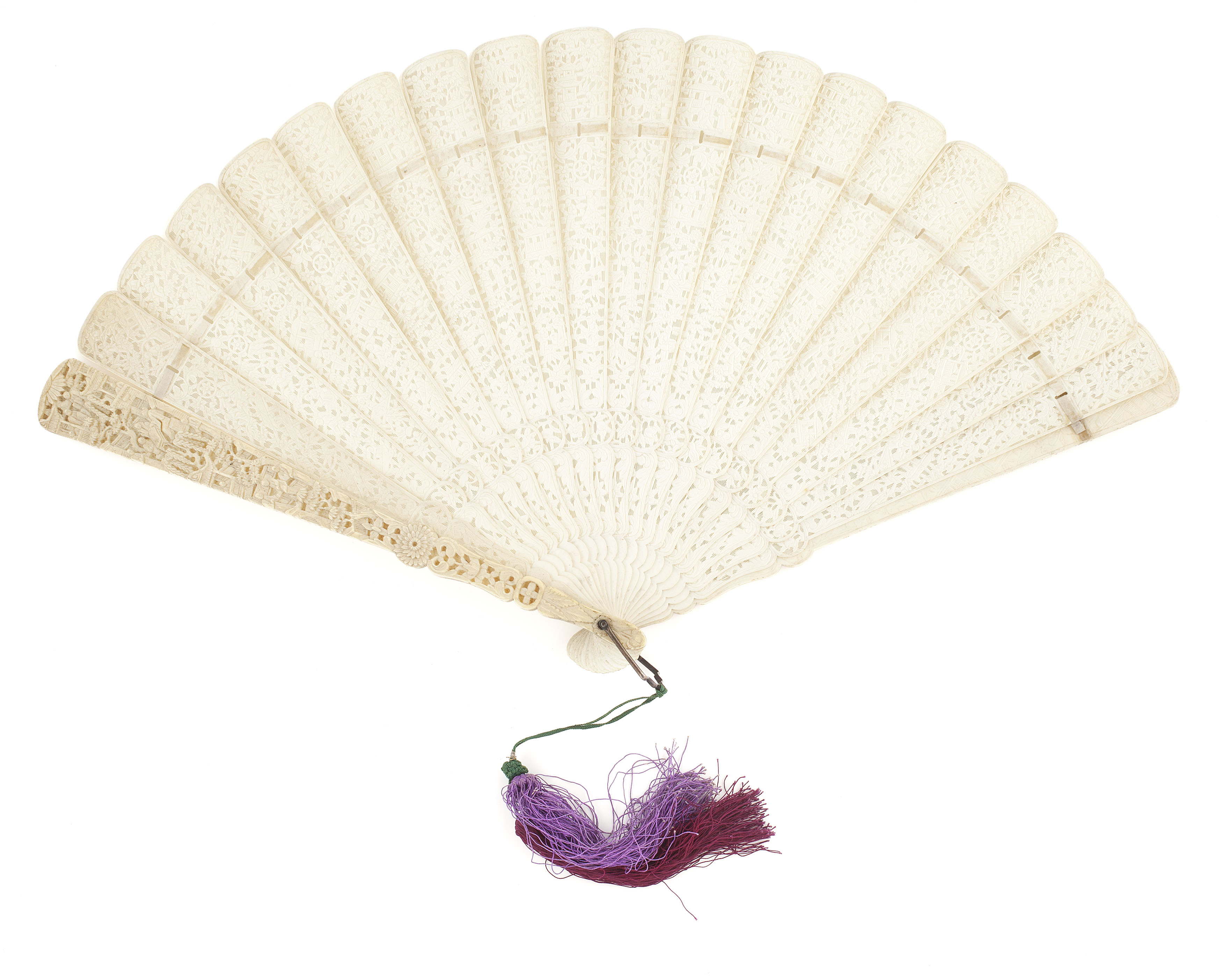 CHINESE CANTON CARVED IVORY BRISE FAN