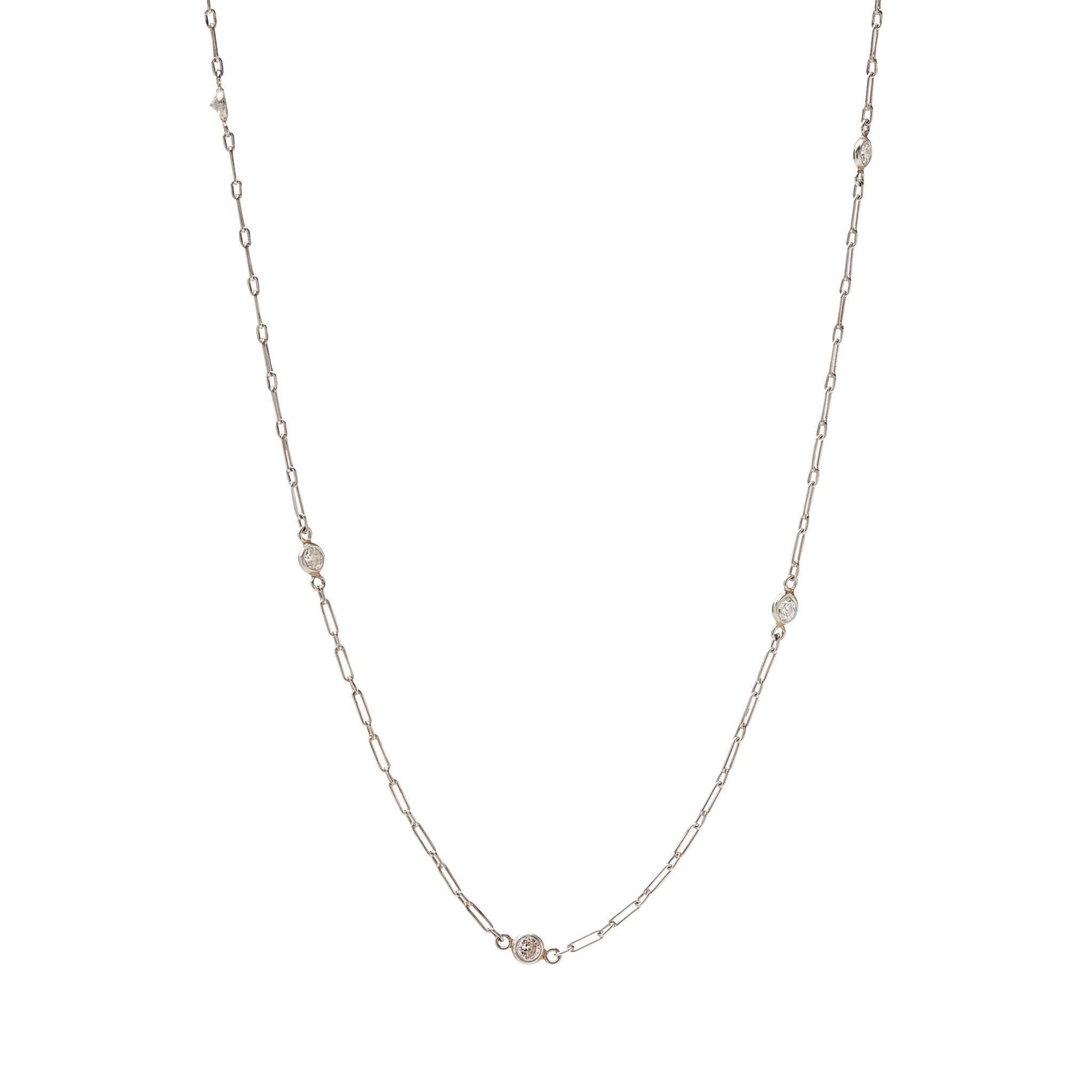 A diamond set necklace