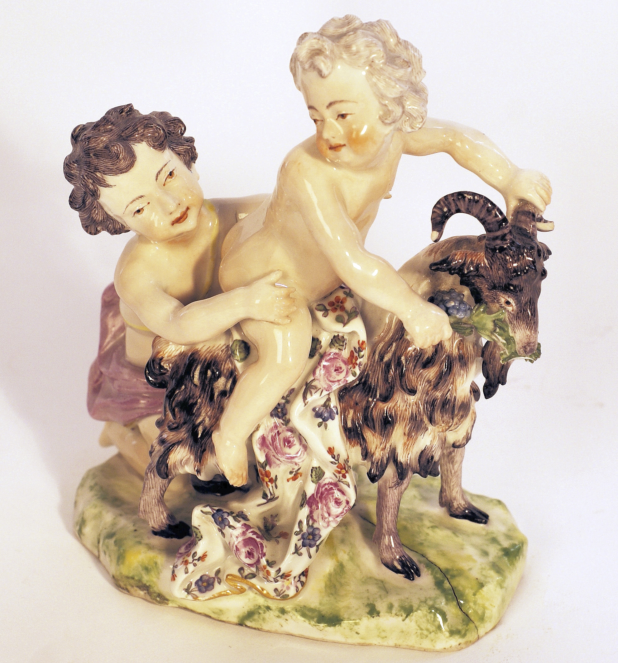 FURSTENBERG PORCELAIN FIGURE GROUP