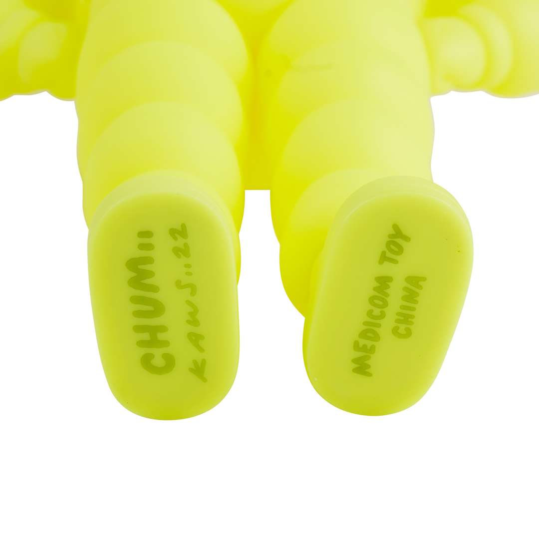 MEDICOMTOY OPEN EDITION KAWS CHUM YELLOW 【公式通販】