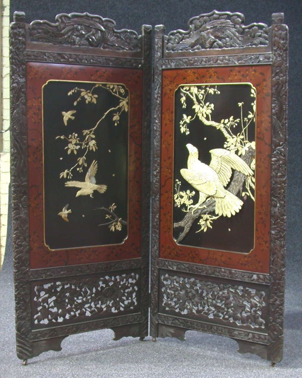 A large Japanese two leaf draught screen,