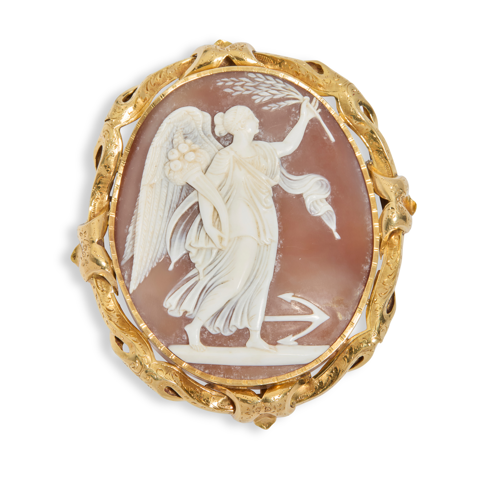 A shell cameo brooch