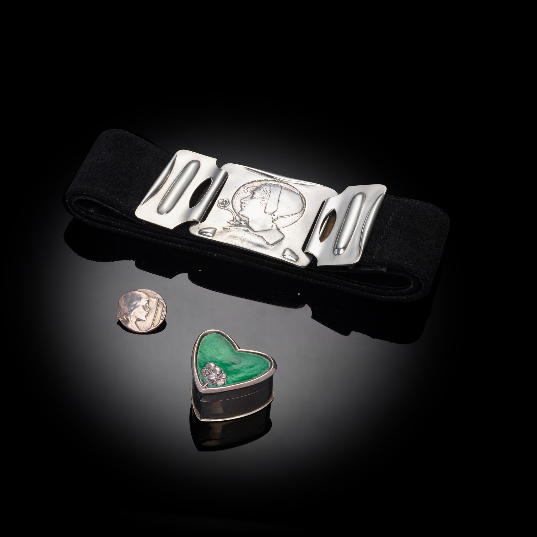 KATE HARRIS (BRITISH 1878-1949) FOR WILLIAM HUTTON & SONS LTD.