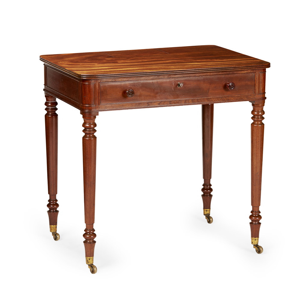 SMALL LATE GEORGE III MAHOGANY CHAMBER TABLE BY GILLOWS OF LANCASTER