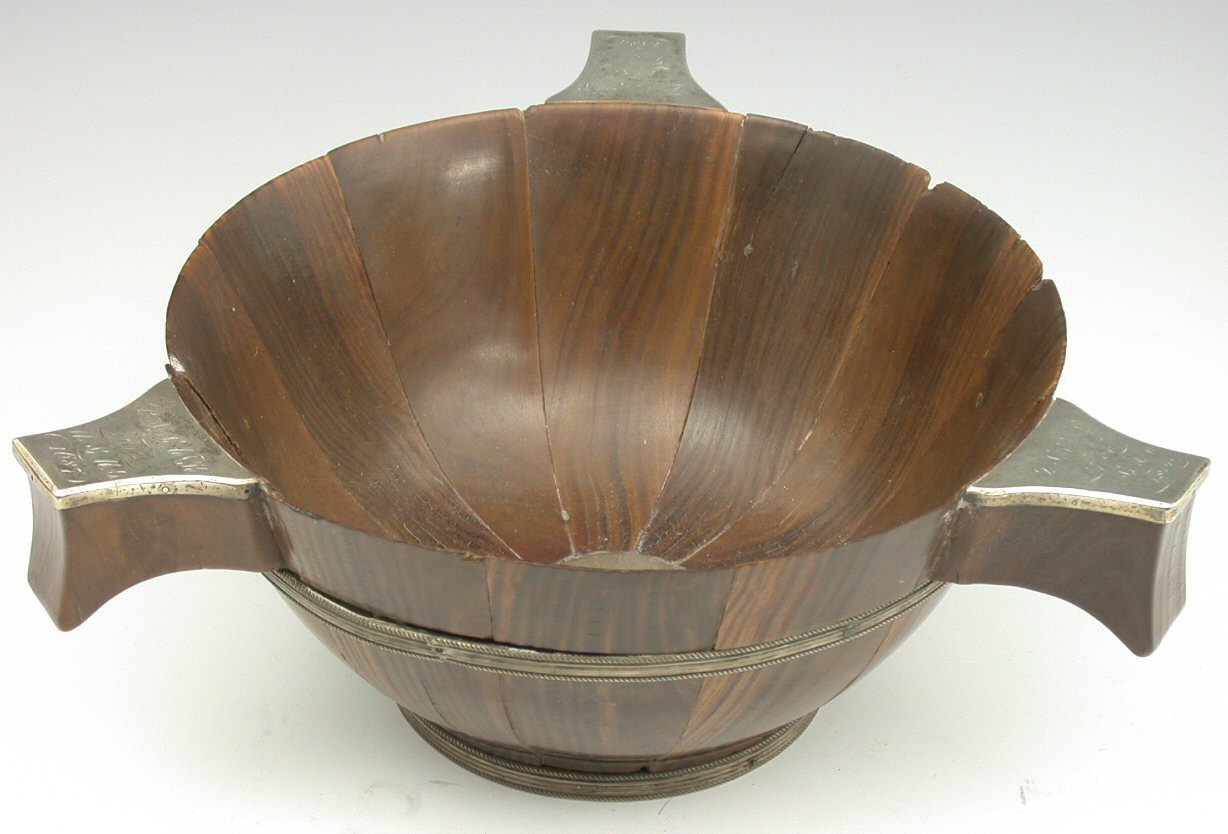 A rare late 17th century laburnum quaich,