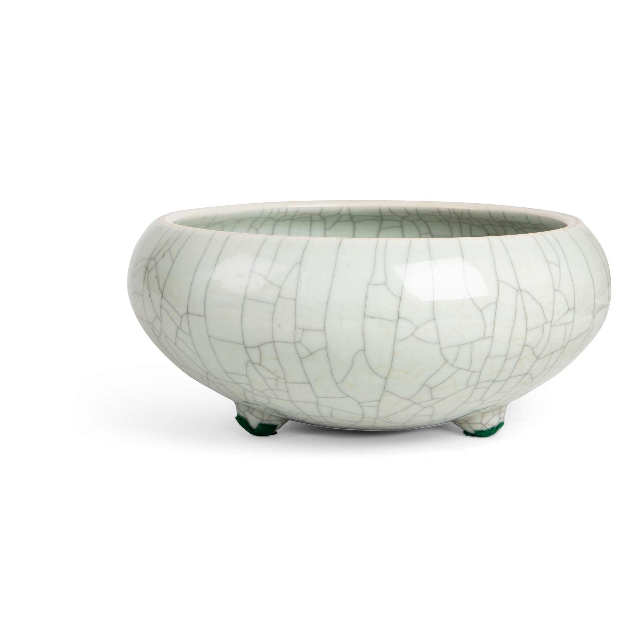 LARGE GUAN-TYPE CRACKLE-GLAZED TRIPOT CENSER