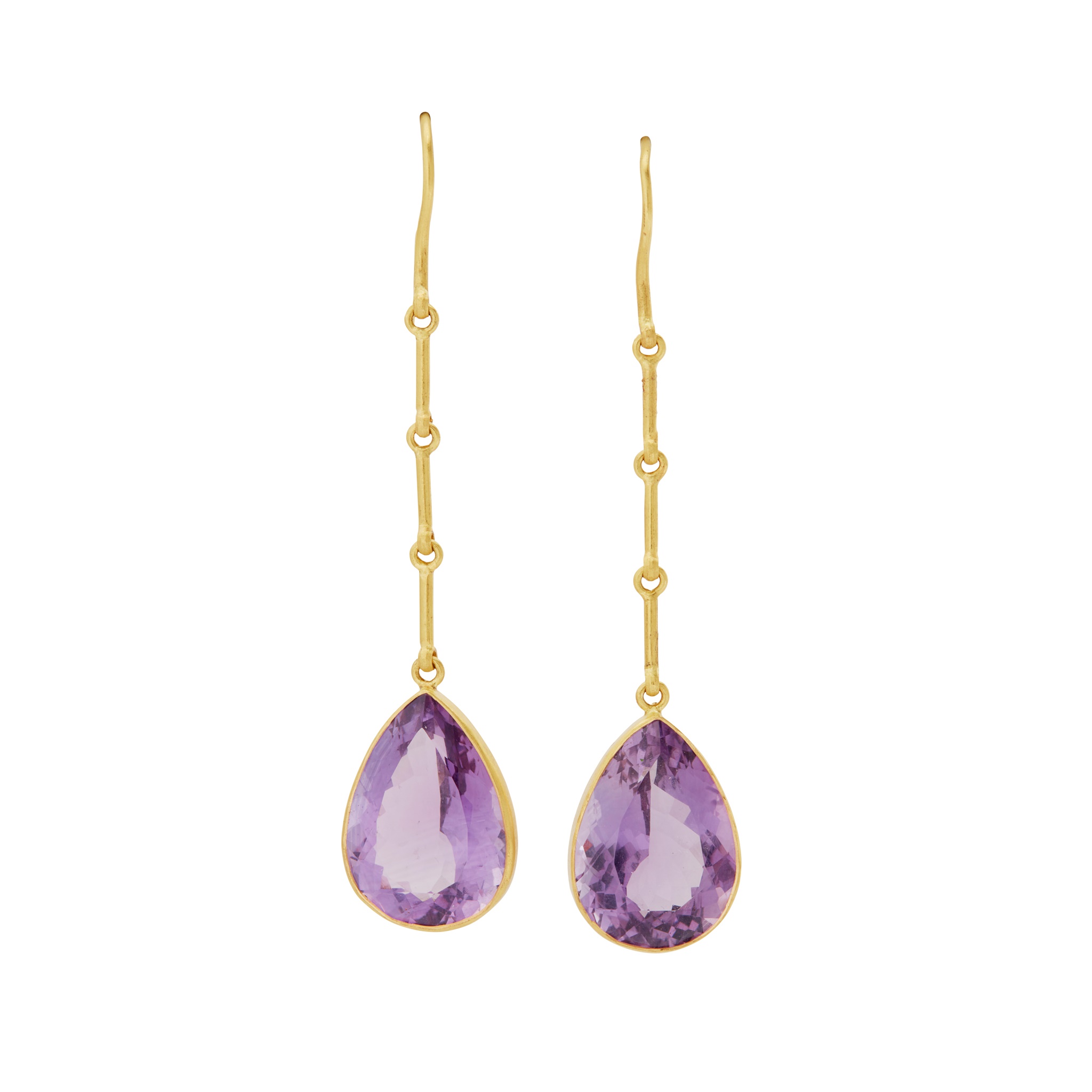 A pair of amethyst pendent earrings