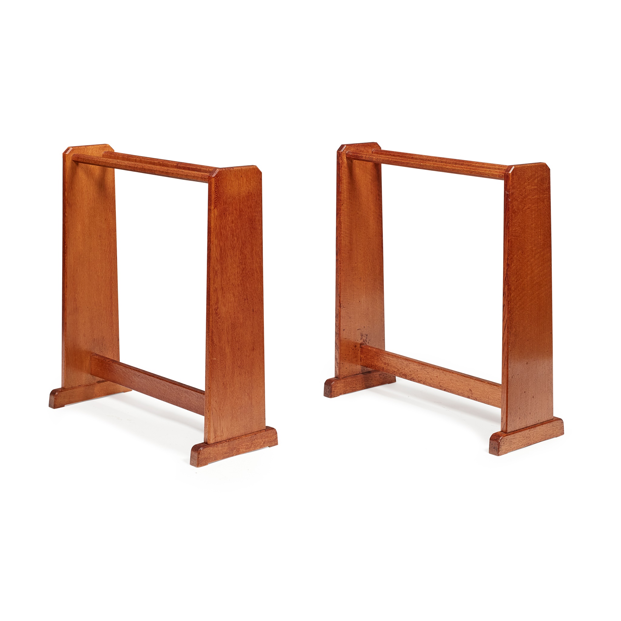 GORDON RUSSELL (1892-1980)