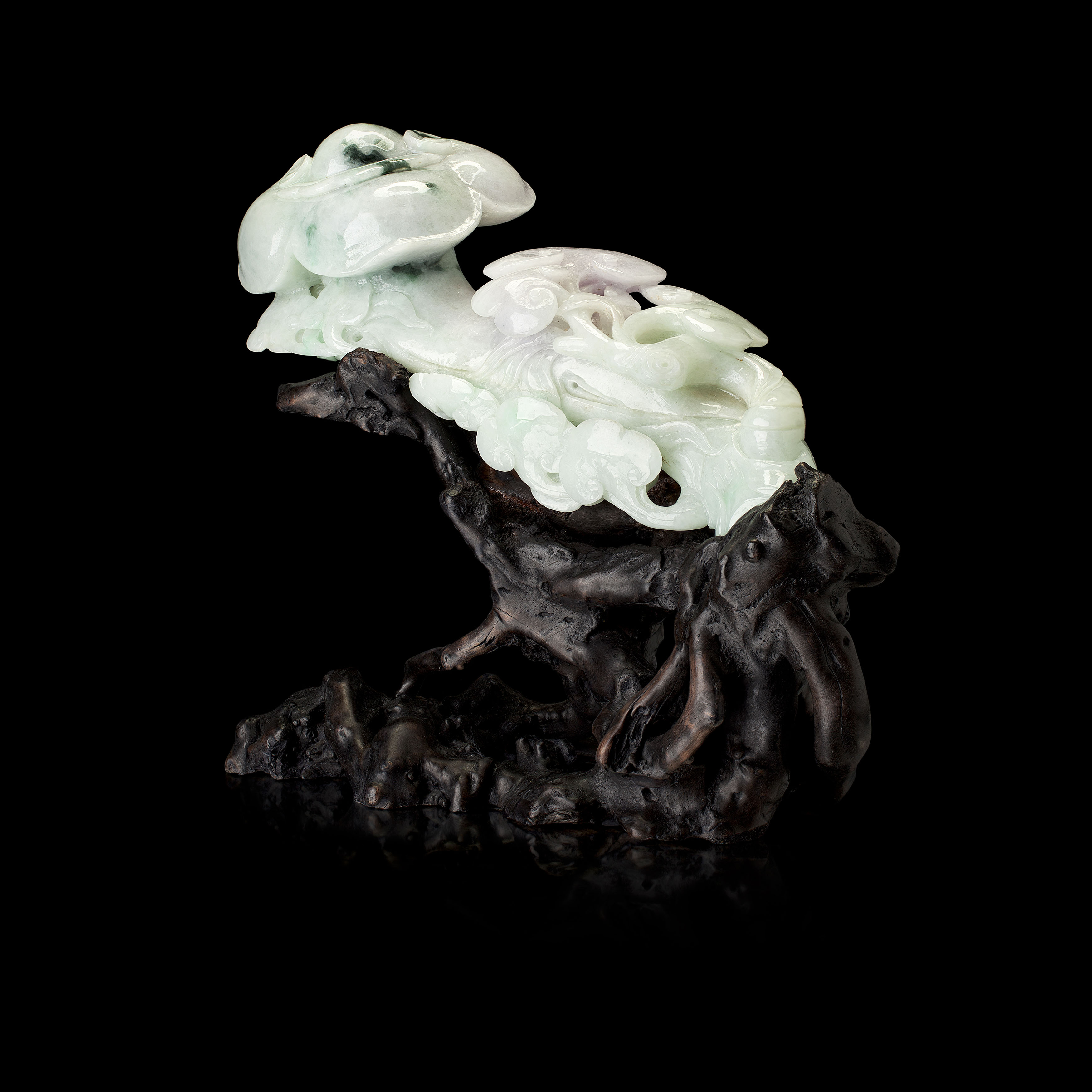 CHINESE LAVENDER AND WHITE JADE RUYI SCEPTRE