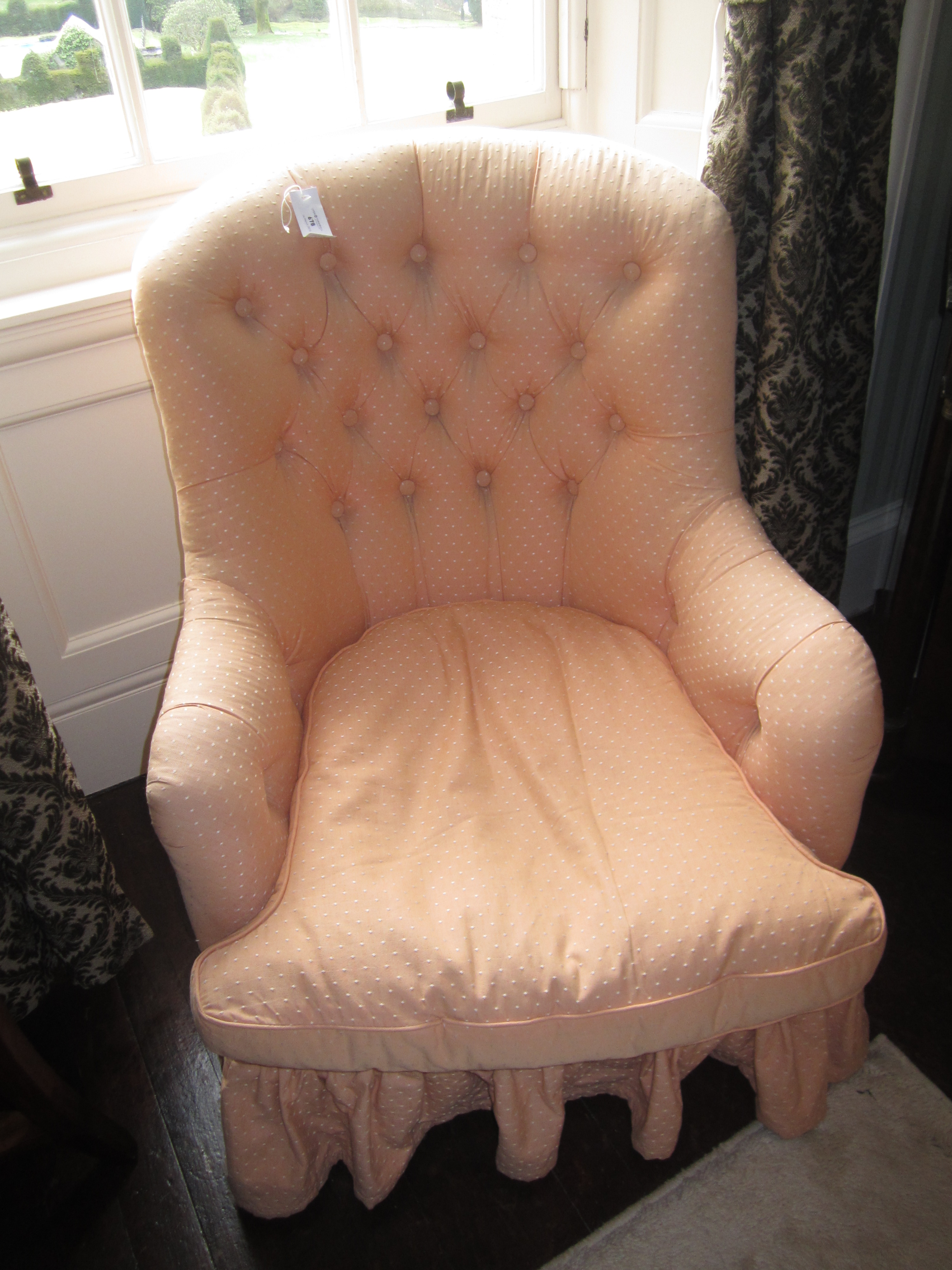 VICTORIAN BUTTON UPHOLSTERED EASY CHAIR