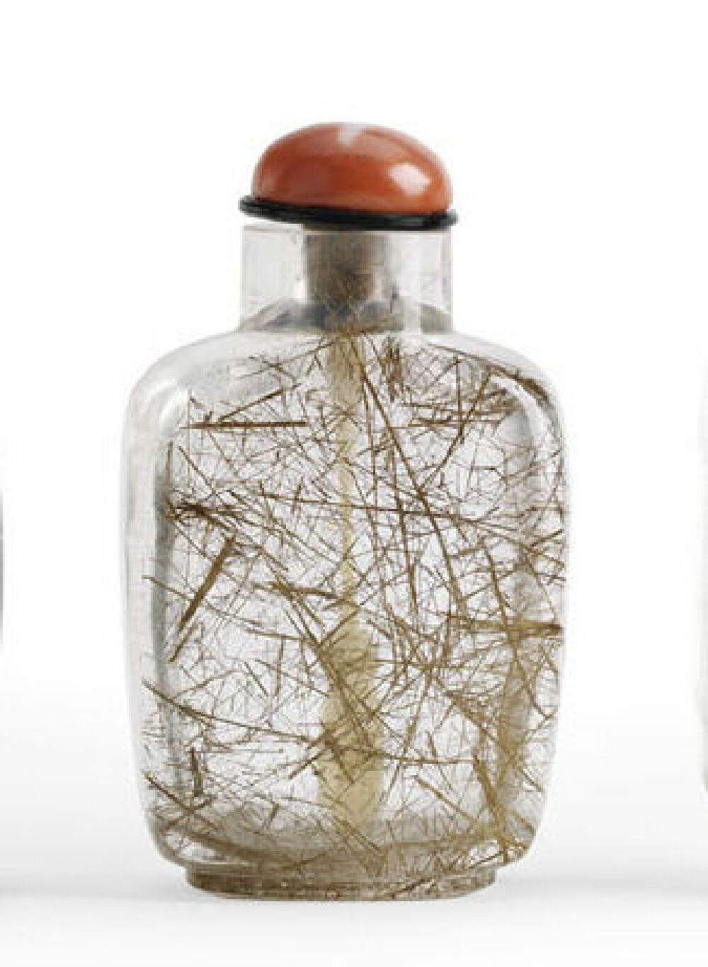 A Chinese brown hair crystal snuff bottle