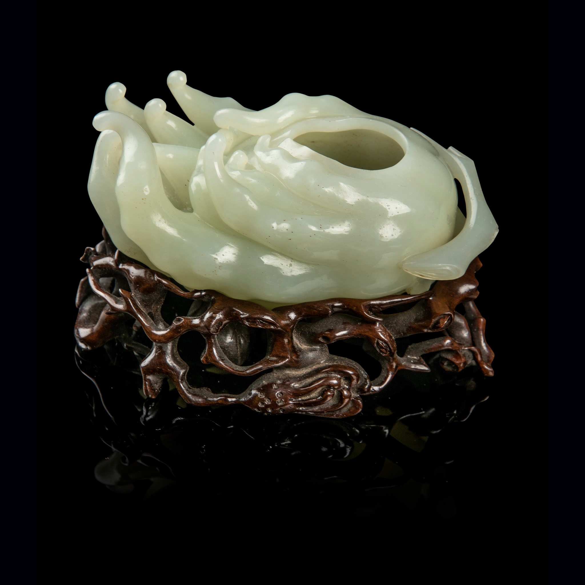 PALE CELADON JADE 'FINGER CITRON' WATER POT
