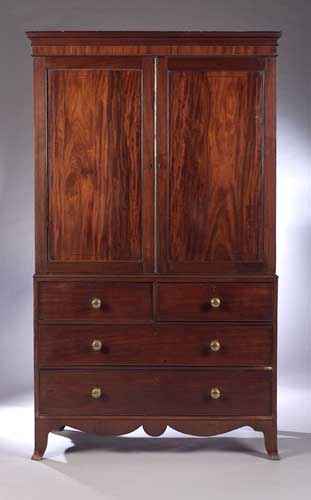 An early 19th century linen press