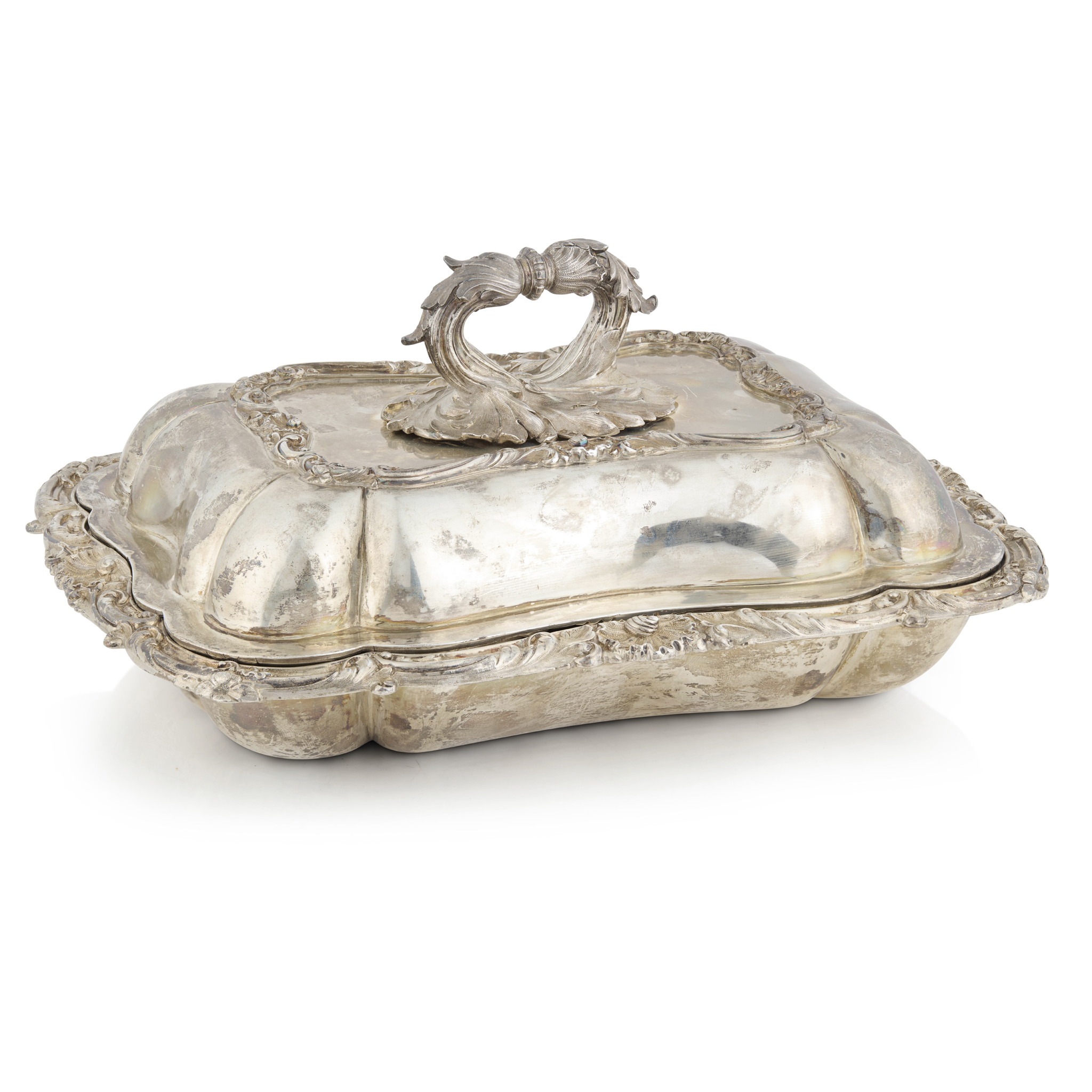 A GEORGE IV ENTRÉE DISH AND COVER
