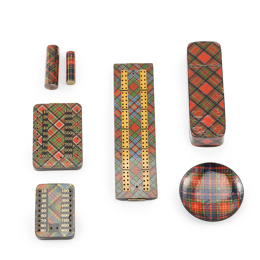 A GROUP OF MAUCHLINE TARTANWARE