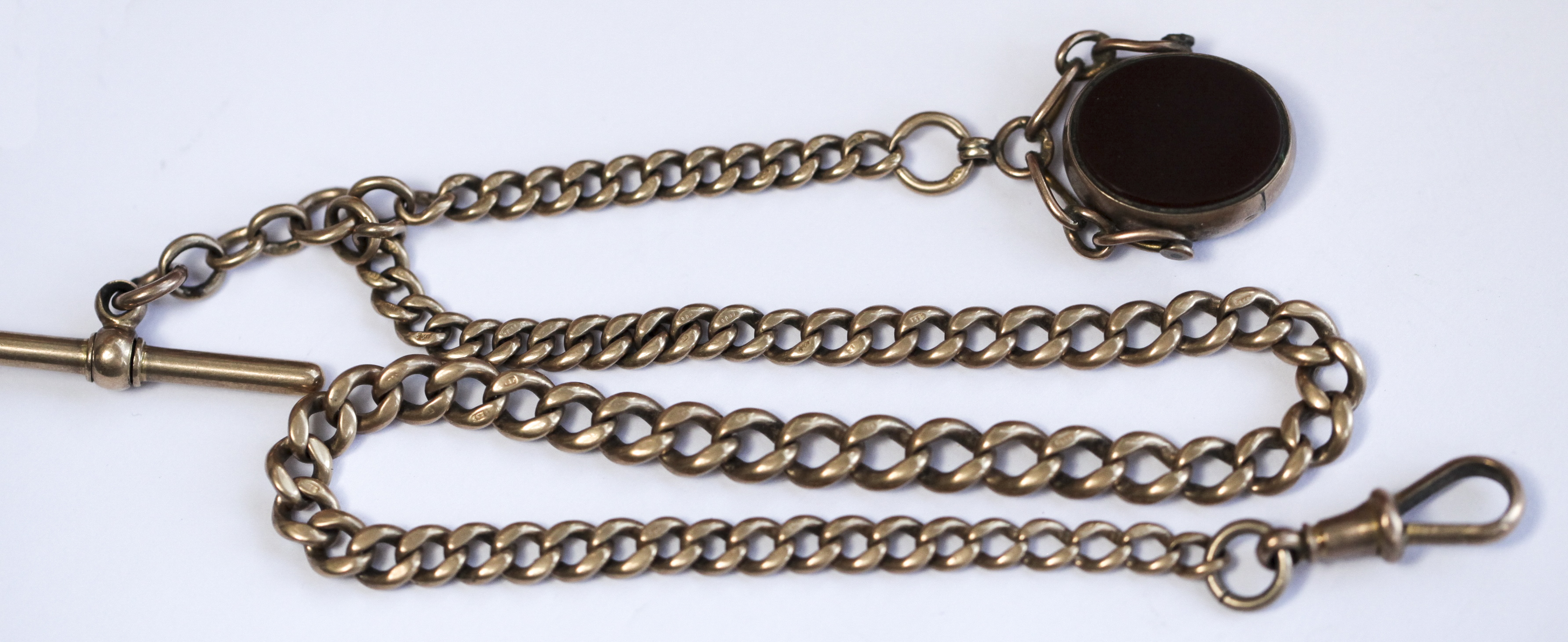 A gentleman's 9ct gold Albert