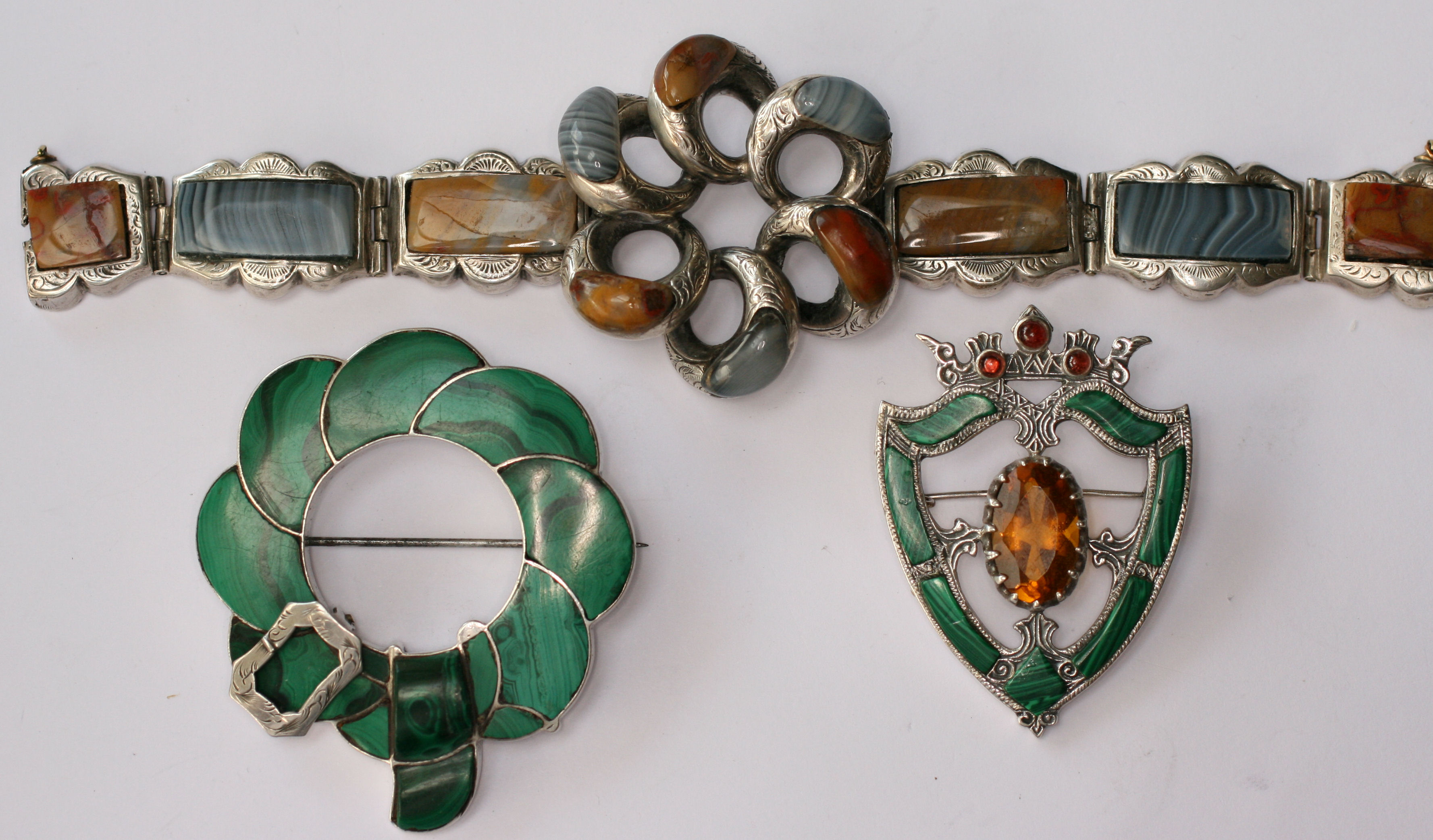A Scottish malachite set brooch