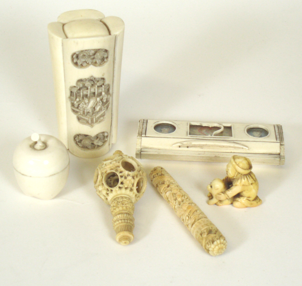 GROUP OF IVORY CARVINGS