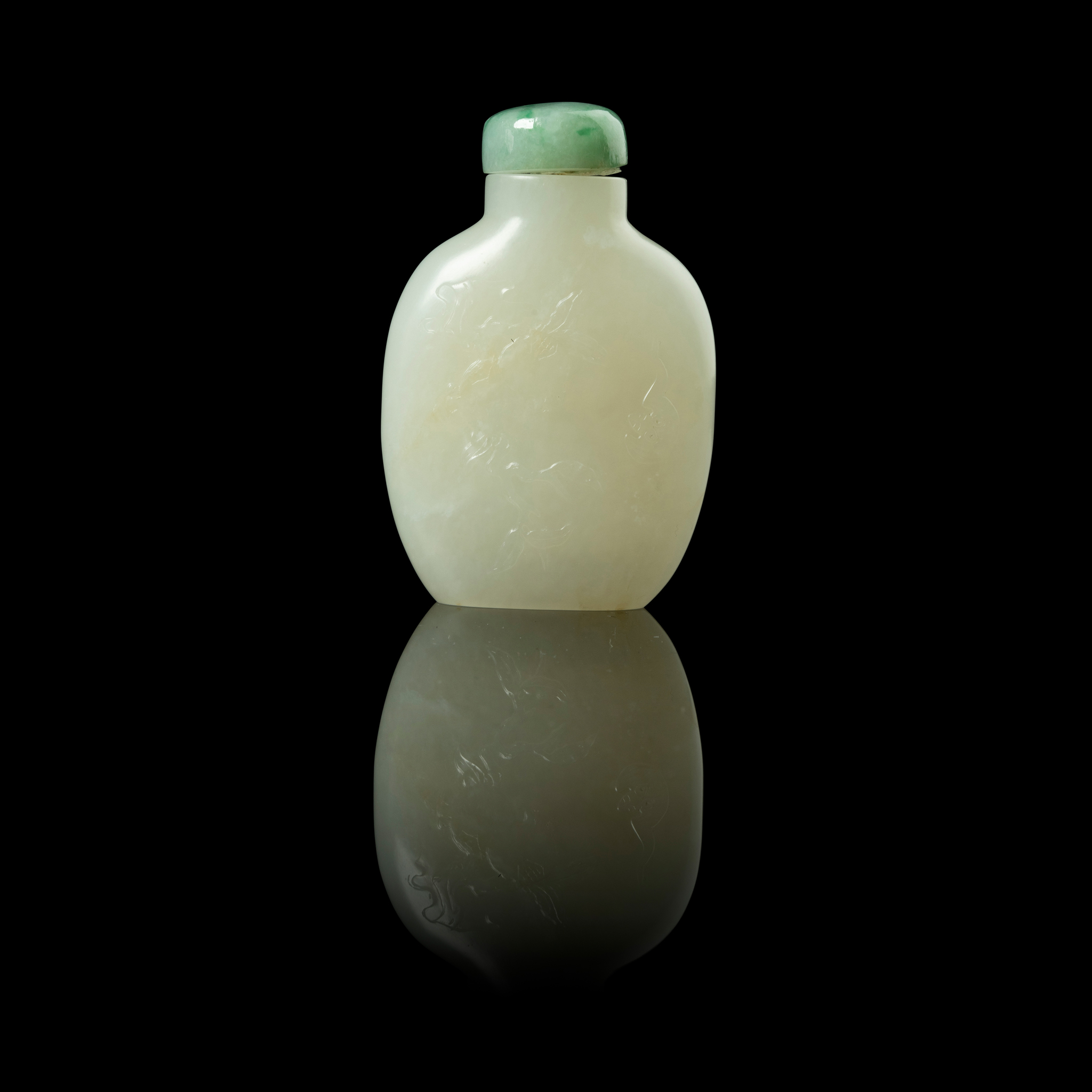 CHINESE WHITE JADE 'INSCRIBED' SNUFF BOTTLE